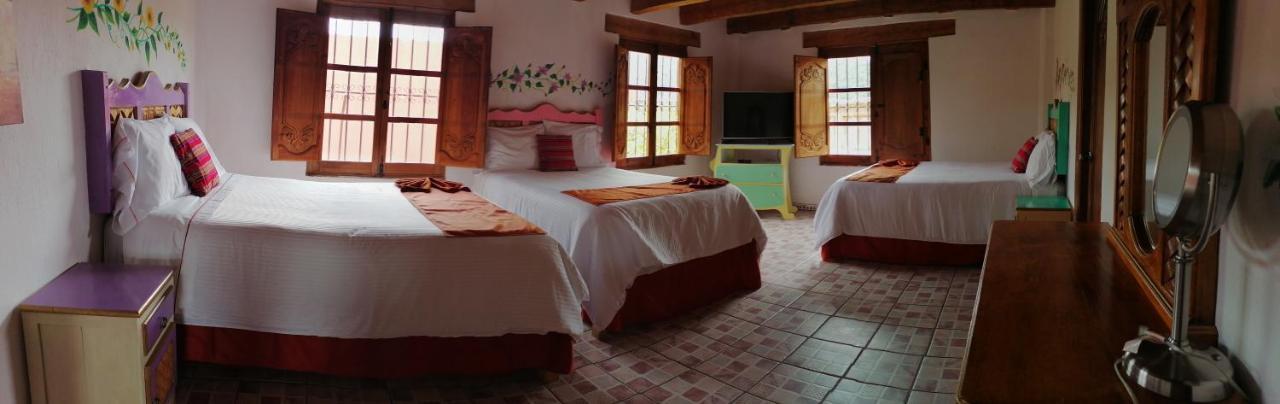 Hotel Tierra Maya San Cristóbal de Las Casas Exteriör bild