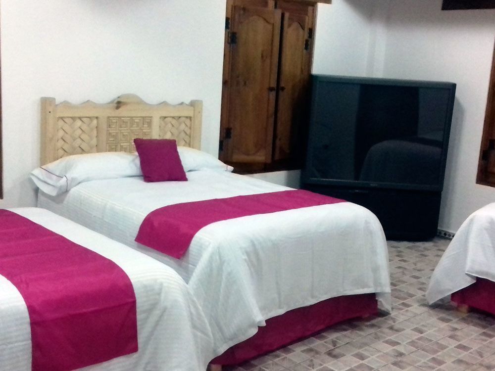 Hotel Tierra Maya San Cristóbal de Las Casas Exteriör bild