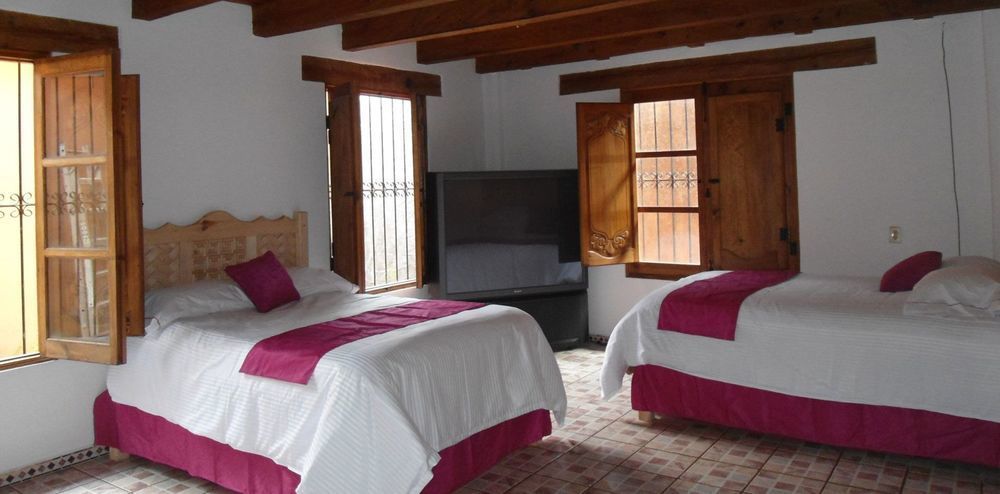 Hotel Tierra Maya San Cristóbal de Las Casas Exteriör bild
