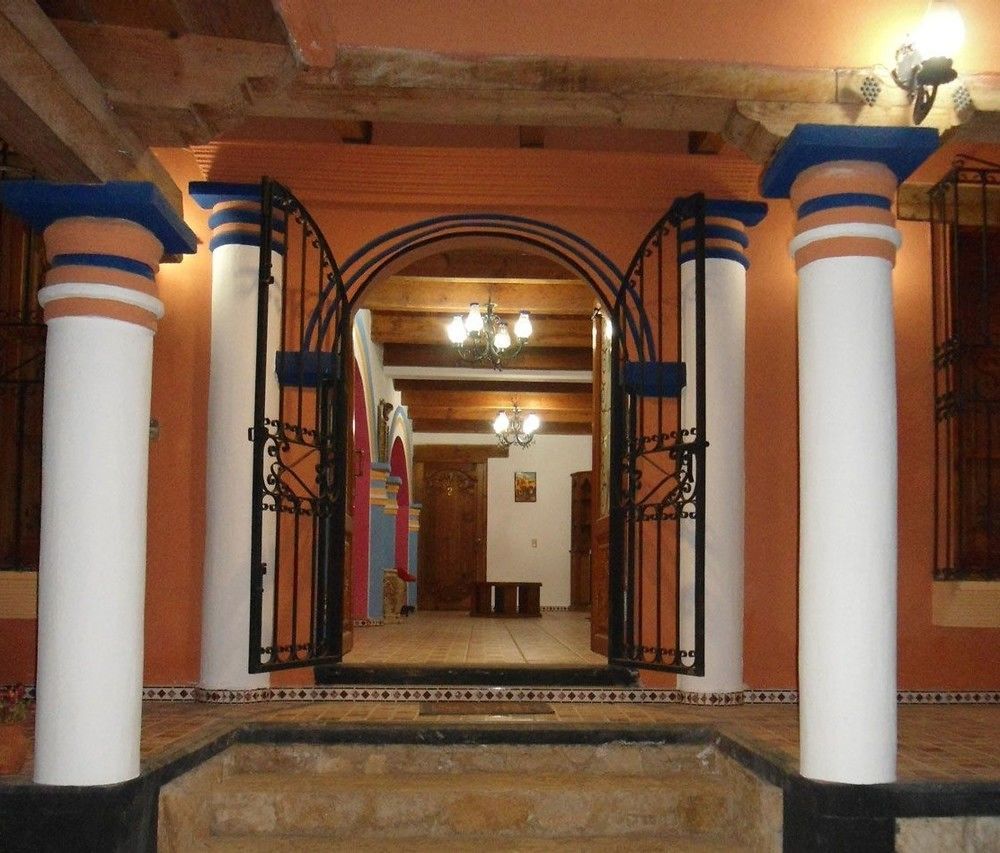 Hotel Tierra Maya San Cristóbal de Las Casas Exteriör bild