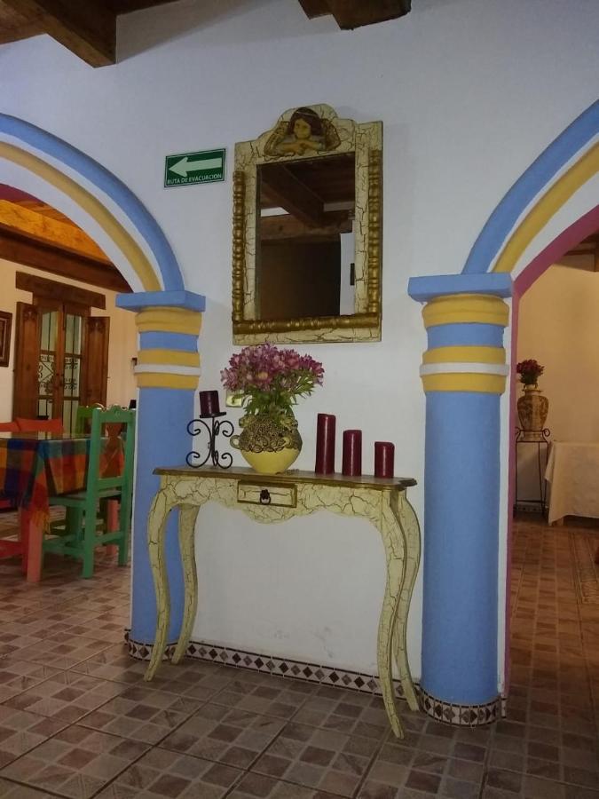 Hotel Tierra Maya San Cristóbal de Las Casas Exteriör bild